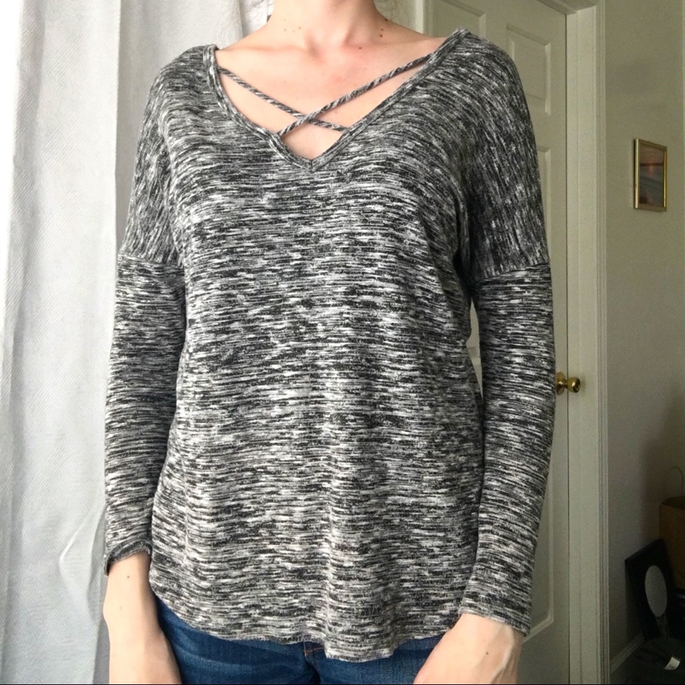 Forever 21 Black and White Sweater